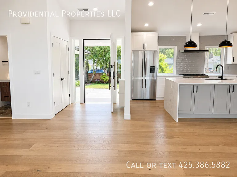 8320 NE 148th Pl — Photo 4