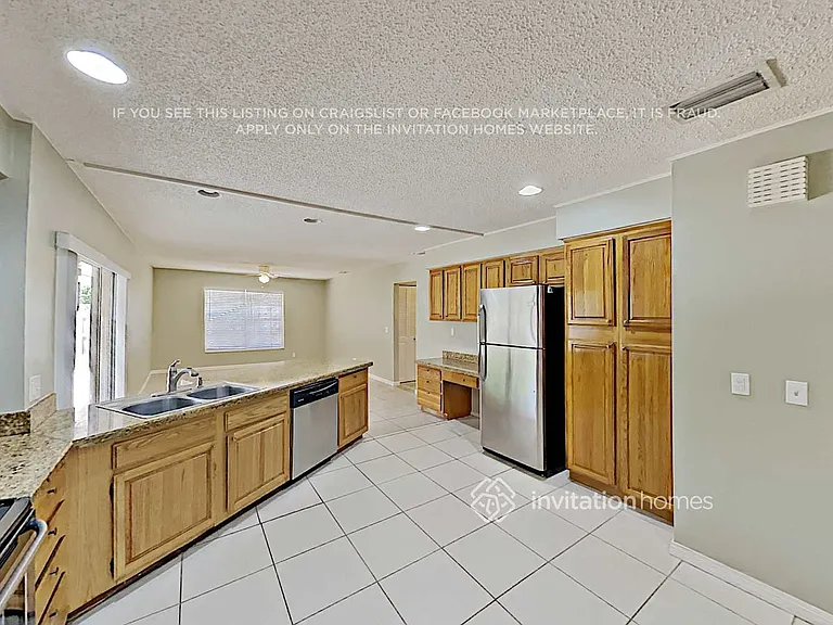 12725 Newton Pl — Photo 5