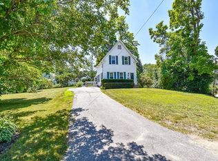 22 Brick Kiln Rd, Chelmsford, MA 01824