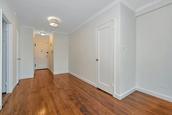Sold by Douglas Elliman | media 26