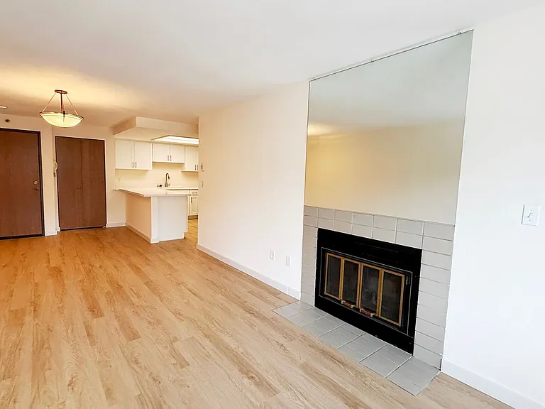 The Sandridge, LLC — Photo 34