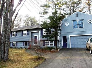 12 Peter Weare Rd, York, ME 03909