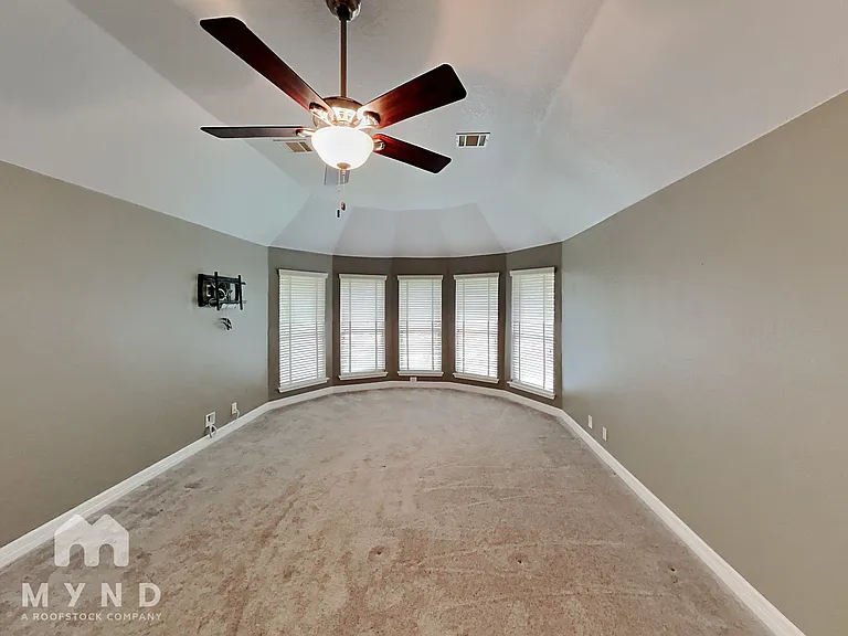 23307 Treemont Park — Photo 10