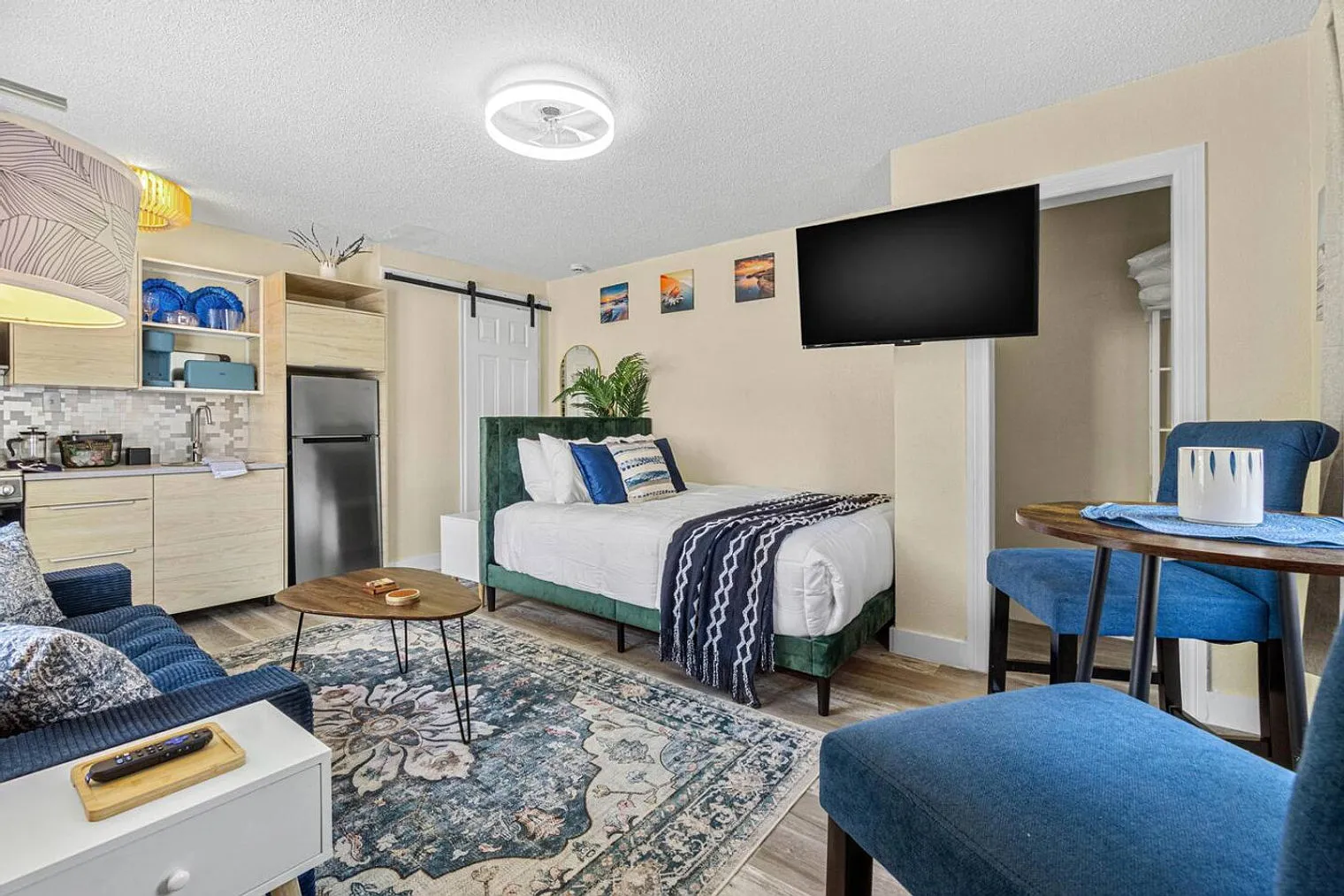 Studio, 1.0 bath, $2,492 — Photo 2