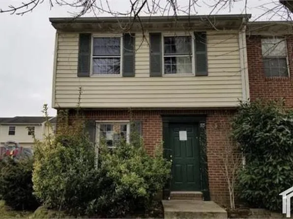 125 Marine Oaks Dr, Baltimore, MD 21221