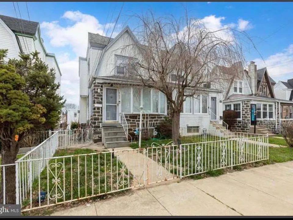922 Duncan Ave