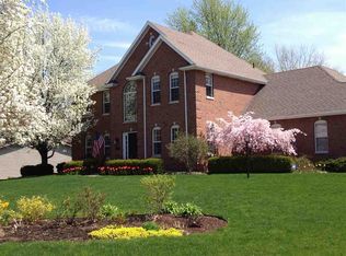 52276 Fall Creek Dr, Granger, IN
