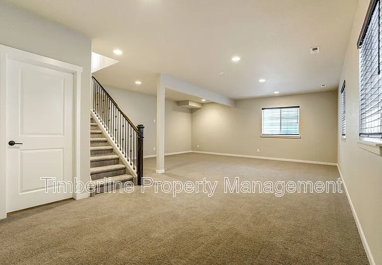6348 Deco Dr — Photo 41