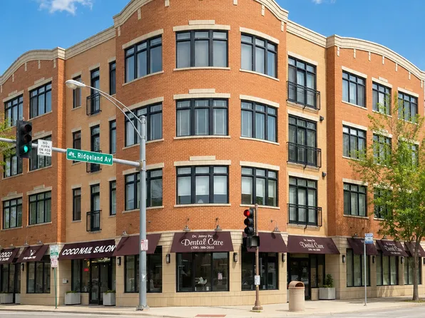 106 S Ridgeland Ave APT 304, Oak Park, IL 60302