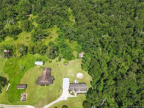 2nd image of 2137 State Highway 109 Hwy S