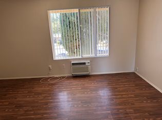 901 Palmbrook Dr APT 18, Redlands, CA 92373