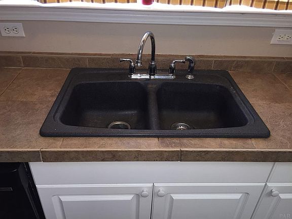 4th image of 3095 Red Fern Rd
