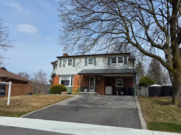 9 Crestview Ave, Brampton, ON L6W 2R7