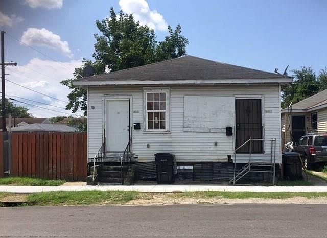 1st image of 1504-06 Pauline St