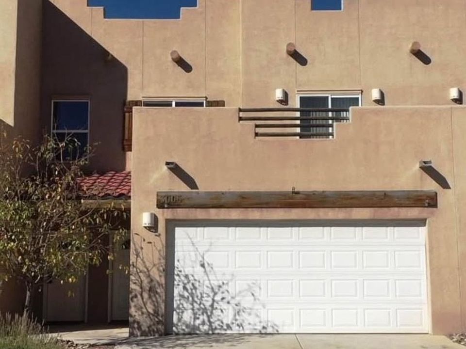 1st image of 3005 Bella Donna Ln