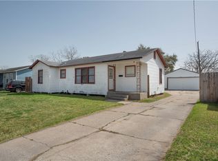 909 Rosedale Dr, Corpus Christi, TX 78411