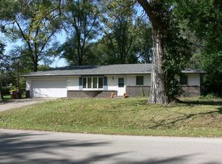 4435 Scarlet Oak Dr, Rockford, IL