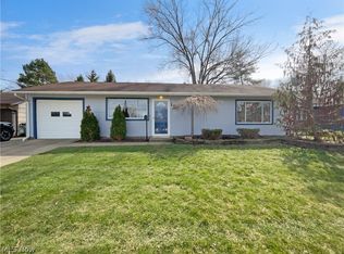 185 Jananna Dr, Berea, OH 44017