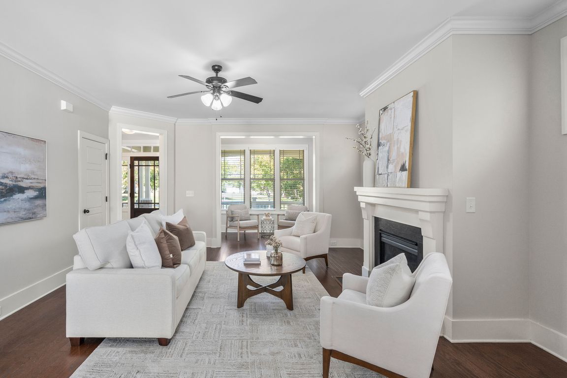 next background image