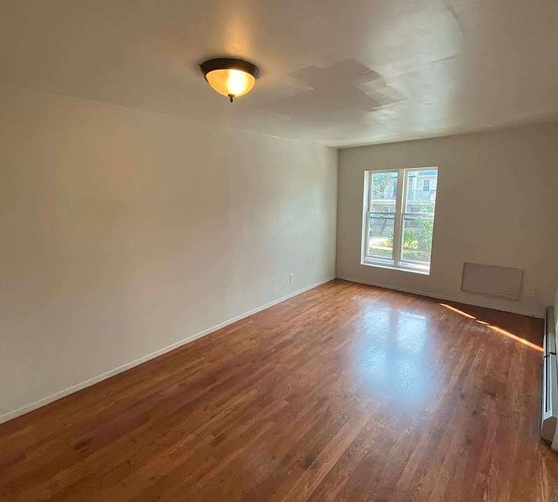 1st image of 85-31 Lefferts Blvd #2