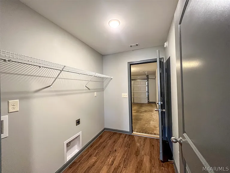 583 Sunset Dr — Photo 25