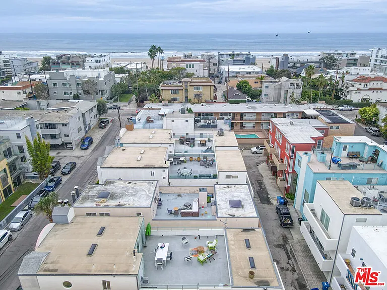123 Galleon St #B — Photo 38