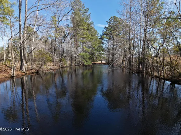 6879 Haynes Lennon Highway, Evergreen, NC 28438