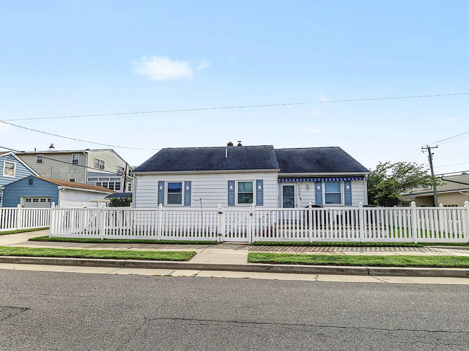 3 bed, 2.0 bath, $23,000 — Photo 1