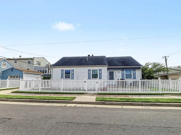6906 Monmouth Ave, Ventnor, NJ 08406