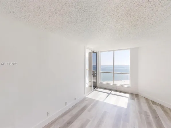 6767 Collins Ave APT 1402, Miami Beach, FL 33141