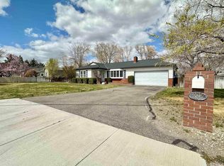 2795 W Plumb Ln, Reno, NV 89509