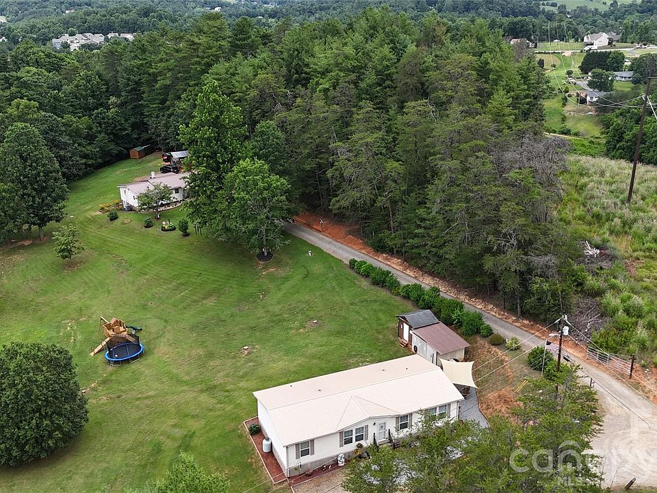 1st image of 81 Pine Mount Rd