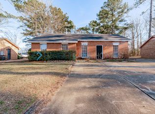 6117 Cherry Hill Rd, Montgomery, AL 36116