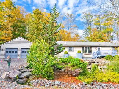 6 Greenview Ct, Lake Ariel, PA, 18436