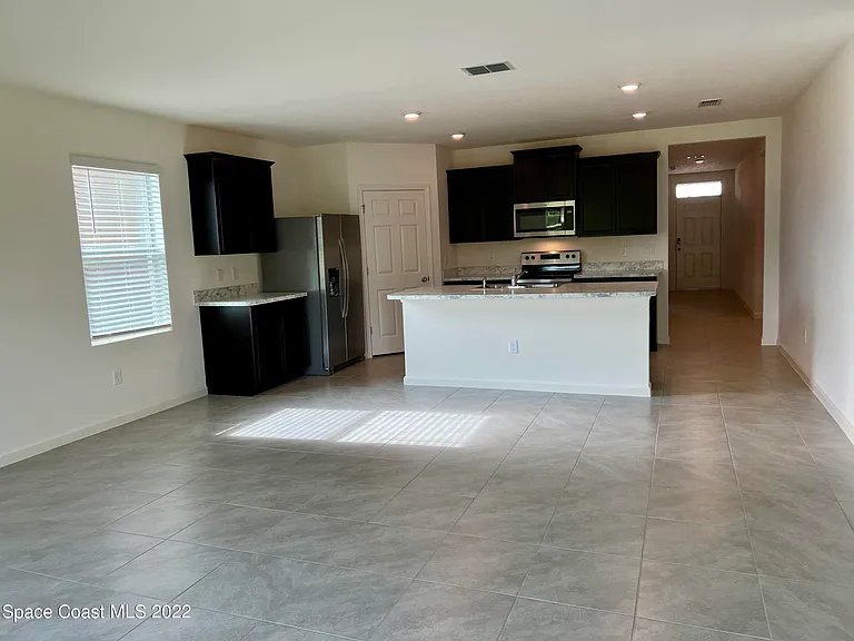 3400 Burrowing Owl Dr — Photo 7