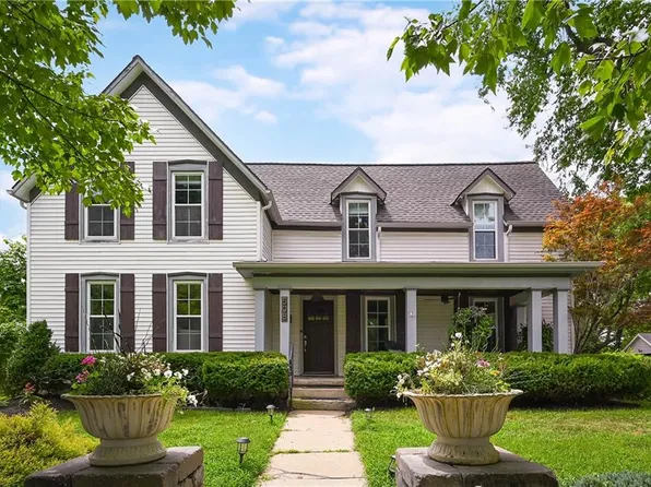 508 SE Green St, Lees Summit, MO 64063