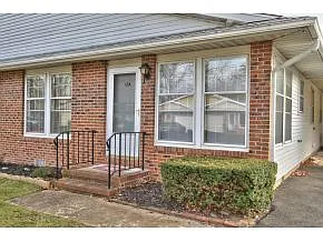13A Walnut Rd #A photo 1
