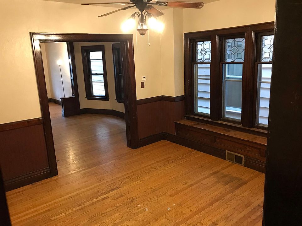 1st image of 236 Bird Ave #1