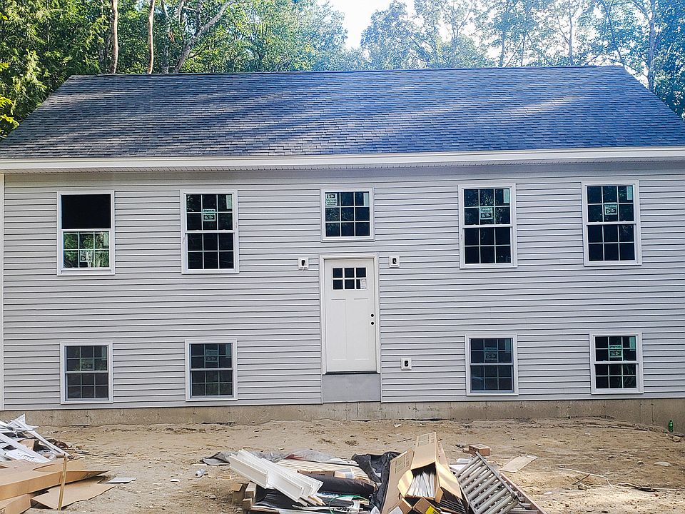 1st image of 23 Deerfield Dr