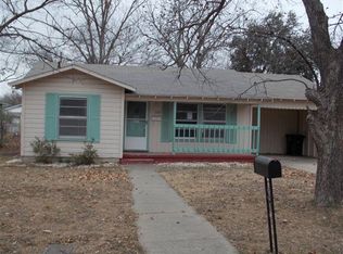 1107 Bales St, Cleburne, TX 76033