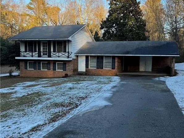 3265 Heard Dr, Cumming, GA 30040