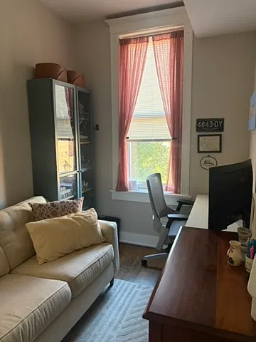 3 bed, 1800 sqft, $3,900 — Photo 4