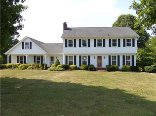 219 Spring Valley Rd, Hendersonville, TN 37075