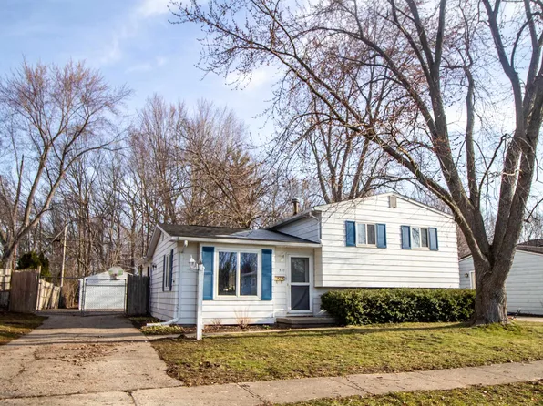 537 Clarion St, Clio, MI 48420