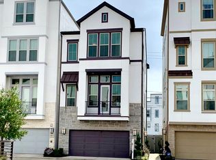 813 Algona Ave, Houston, TX 77008