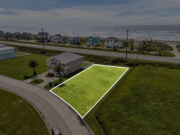 3rd image of 21127 W Sunset Bay Dr