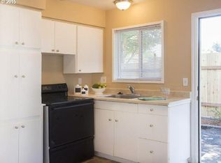 12925 SW Allen Blvd APT 2, Beaverton, OR 97005