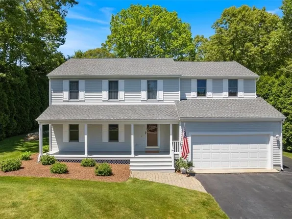 29 Sycamore Dr, Westerly, RI 02891