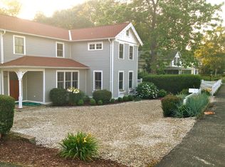 228 Harbor St, Branford, CT 06405