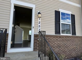 1257 Cedar Valley Rd, Ranson, WV 25438